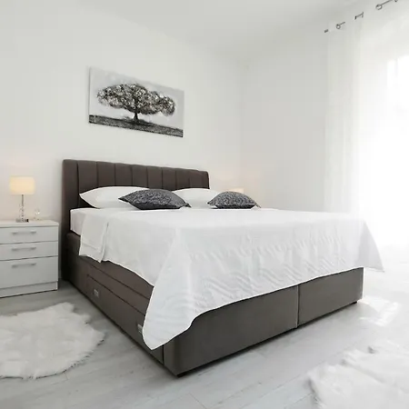 Marinela Apartamento Split