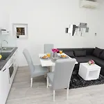 Apartment Marinela